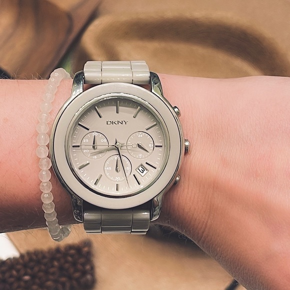 DKNY Taupe Resin Band Chronograph Watch Unisex - Picture 2 of 7